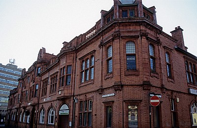 Victoria Square: Prudential Buildings - St Helens