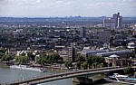 Blick vom KölnTriangle über die Deutzerbrücke - Köln