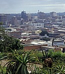 Blick vom Kopje: 2nd CBD, dahinter CBD - Harare