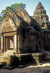 Banteay Srei: Mandapa und zentraler Turm - Angkor