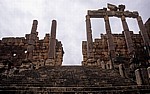 Propyläen: Freitreppe - Baalbek