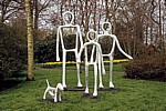 Keukenhof: Skulptur (Familie mit Hund) - Lisse