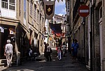 Altstadt: Festlicher Schmuck für den mittelalterlichen Markt - Santiago de Compostela