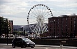 Blick auf Albert Dock (rechts) und Kings Dock (links)  - Liverpool