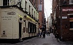 Rainford Square: Blick in die Mathew Street - Liverpool