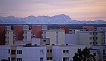 Ostpark: Blick über Neuperlach auf die Bayerischen Alpen - München