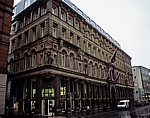 North John Street: Weihnachtsschmuck am Hard Days Night Hotel - Liverpool